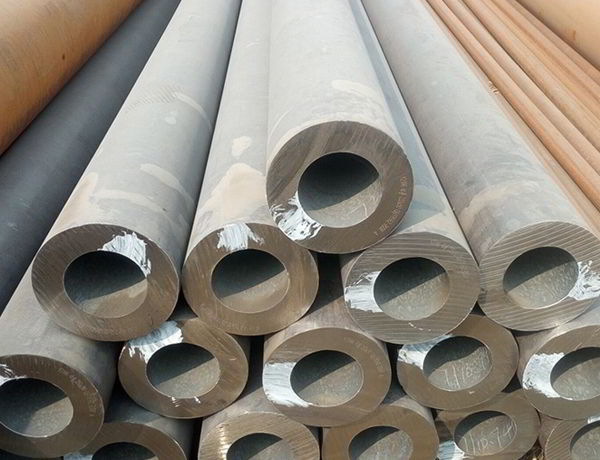 ASTM A335 Gr P11 Seamless Pipes